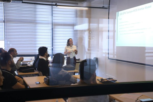 Top services et offres pour la domiciliation d'entreprise en ligne : panorama des solutions en france